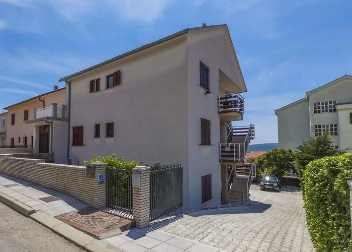 Appartement In 14113 *